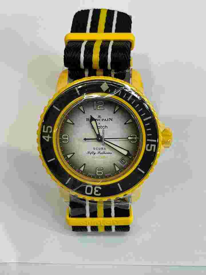 Swatch Scuba Fifty Fathoms
                           
                                 Blancpain Scuba Fifty Fathoms Pacific Ocean