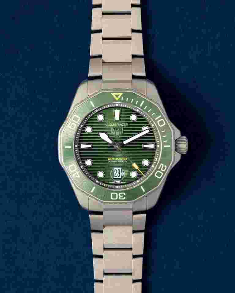 TAG Heuer Aquaracer
WBP208B