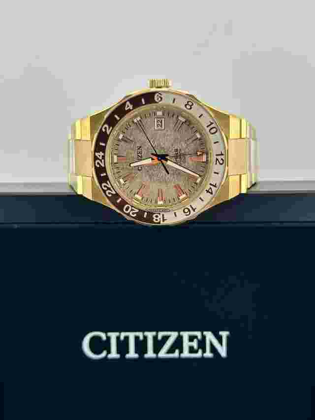 Citizen
                           
                                 LIMITED EDITION Series8 880 GMT AUTOMATIC