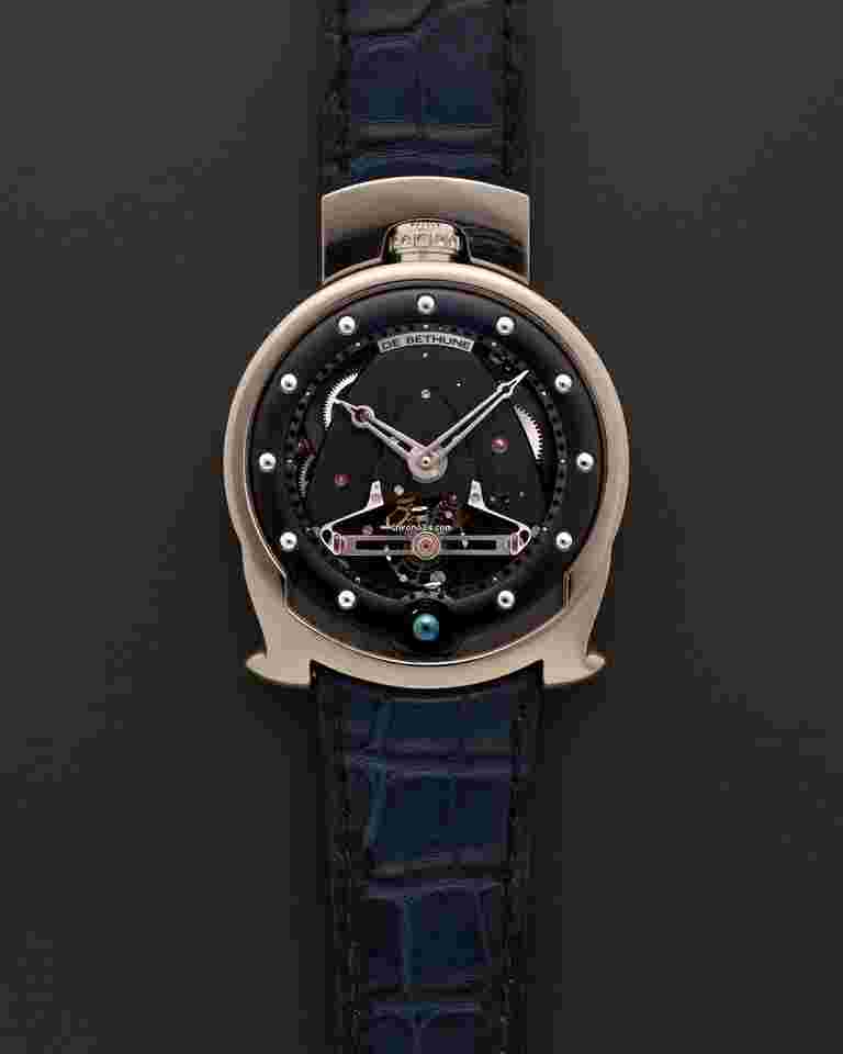 De Bethune
DBS Moon Phase in White Gold with Black Dial