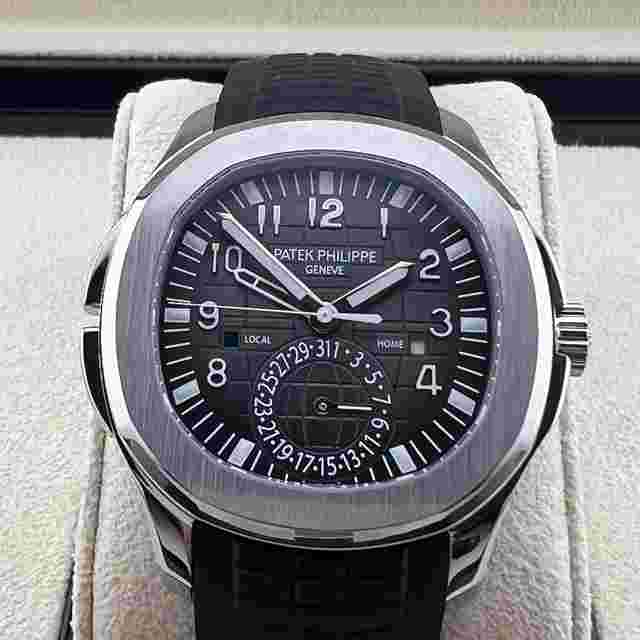 Patek Philippe Aquanaut
                           
                                 Travel Time Discontinued Model
