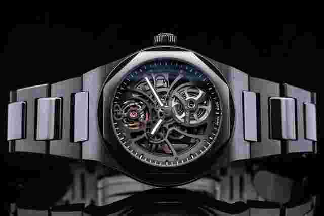 Girard Perregaux Laureato
                           
                                 Skeleton