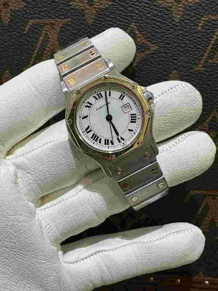 Cartier Santos
                           
                                 Octagon