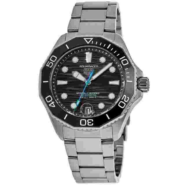 TAG Heuer Aquaracer 300M
                           
                                 Professional 300 Date WBP5110.BA0013 LumiNova black dial 42 mm
