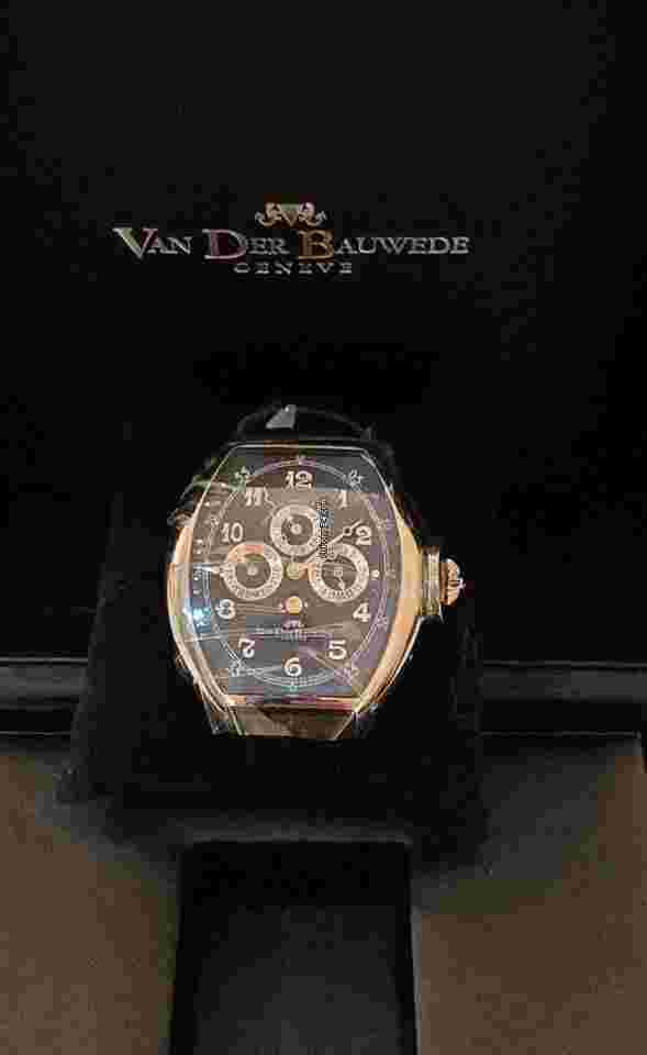 Van Der Bauwede
                           
                                 4 SEASONS CAL.60