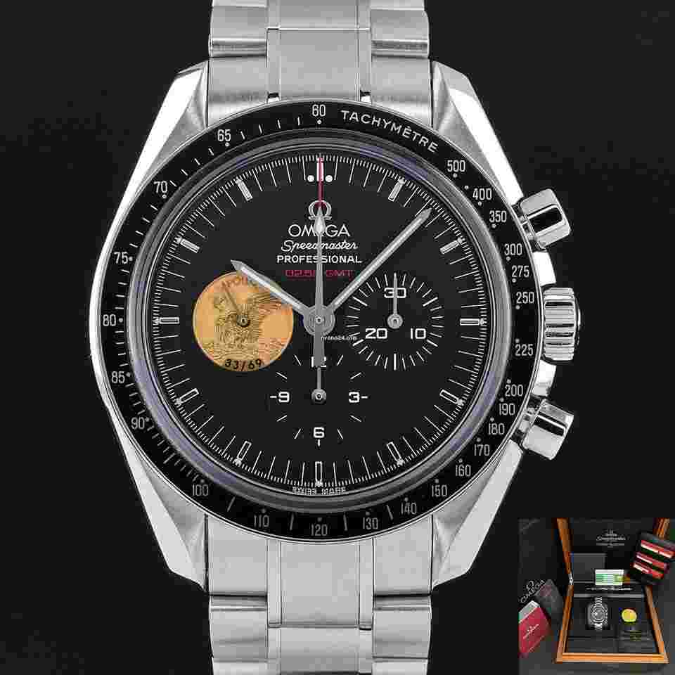 Omega Speedmaster Professional Moonwatch
                           
                                 ref. 311.90.42.30.01.001 Platinum Apollo 11 40th Anniversary Black dial Fullset