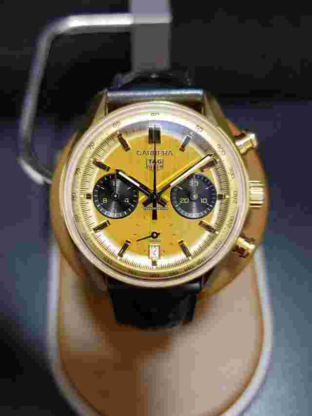 TAG Heuer Carrera
                           
                                 Chronograph