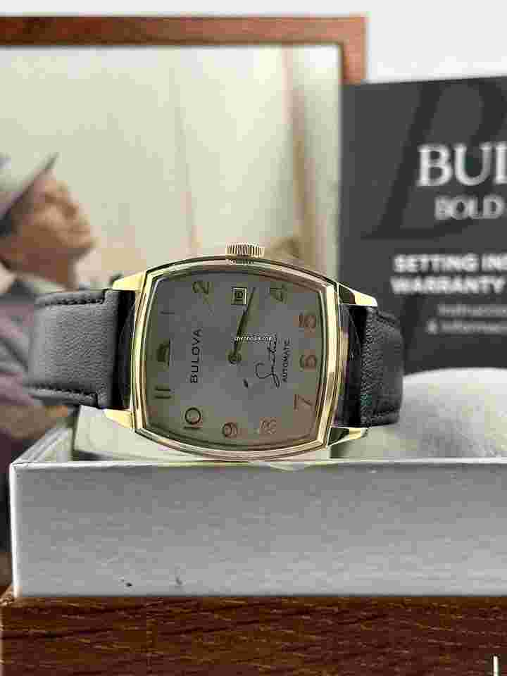 Bulova
                           
                                 Young at Heart Frank Sinatra