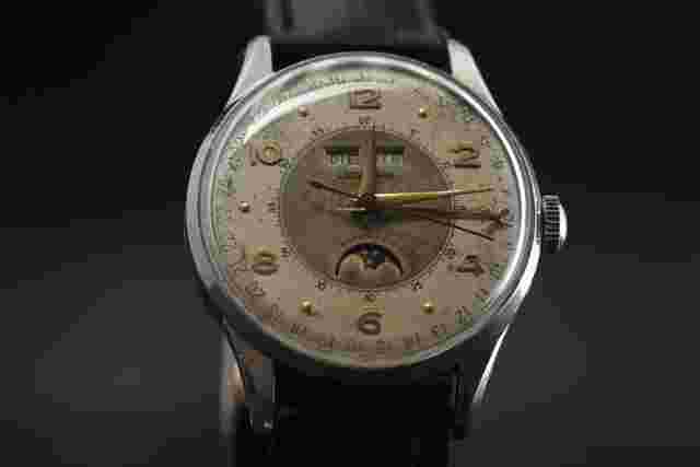 Leonidas
                           
                                 Calendar Moon Phase