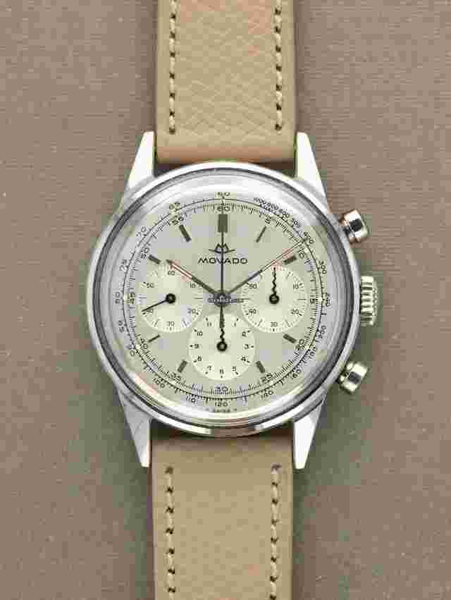 Movado
                           
                                 M95 Chronograph - 'Brushed' Silver Dial