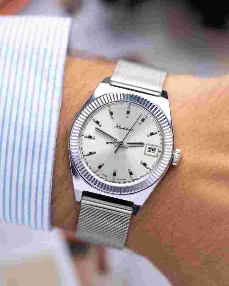 Raketa
Fluted Bezel Tudor Style Made in USSR Soviet watch