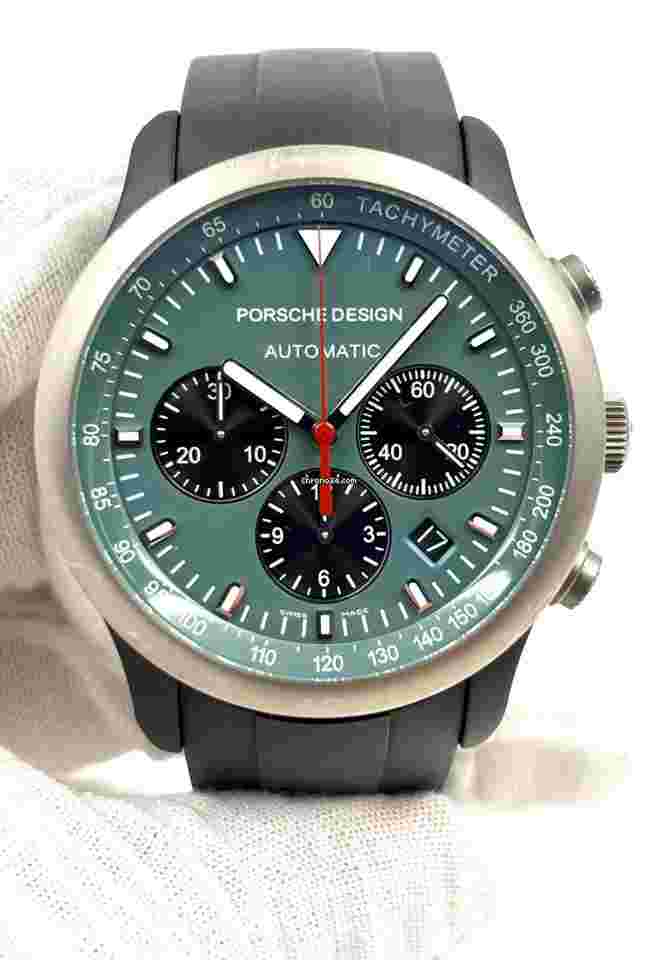 Porsche Design Dashboard
42mm Green Dial Rubber Strap 6612.14.55.1139 Box & Papers