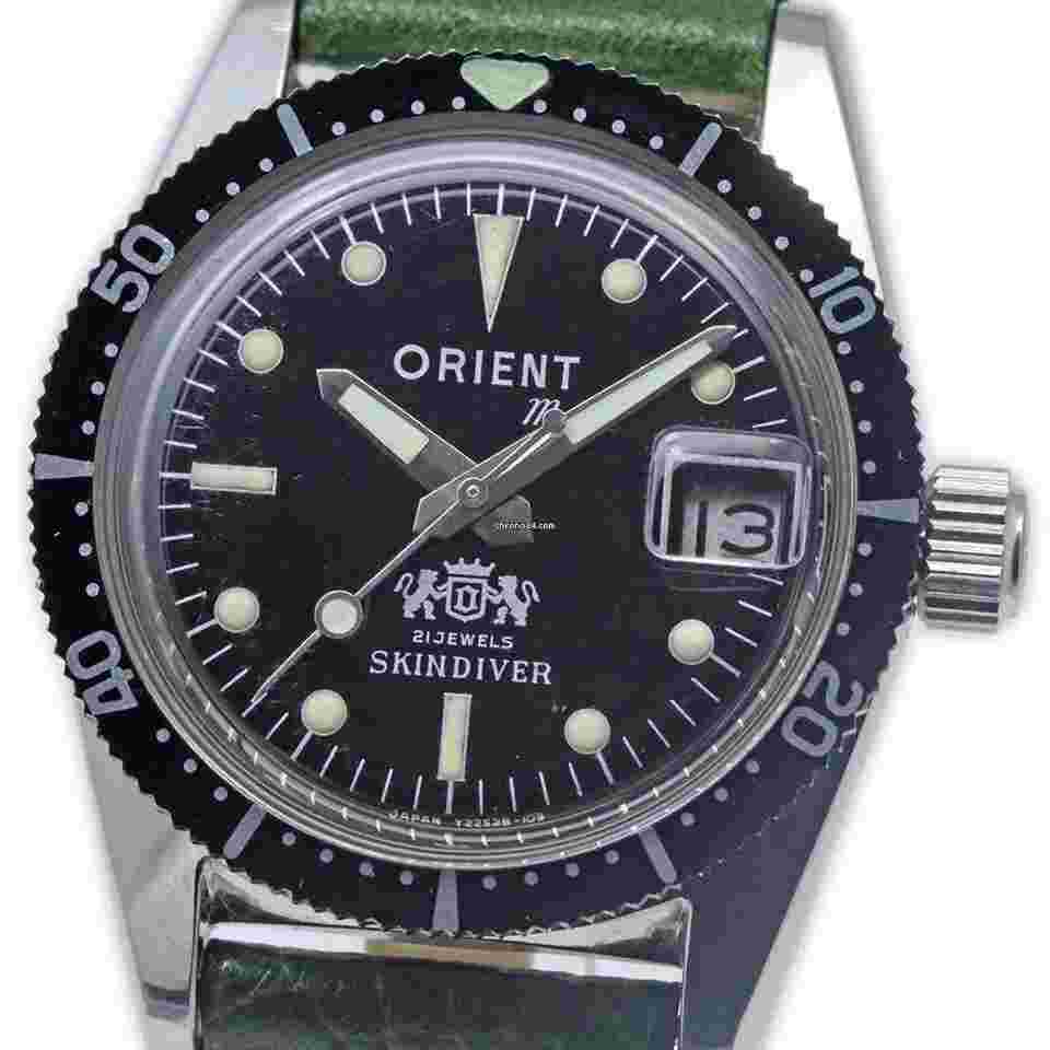 Orient Black Dial 02267 Skin Diver Automatic Winding Bezel Missing