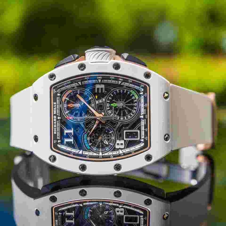 Richard Mille
RM 72-01 Automatic Winding Lifestyle Flyback Chronograph Rose Gold / Ceramic