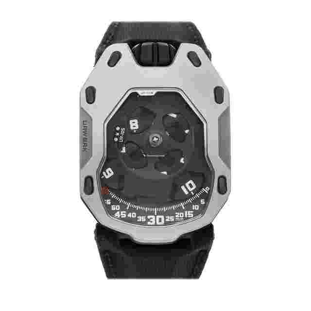 Urwerk UR-105
                           
                                 M Iron Knight UR-105 M IRON KNIGHT