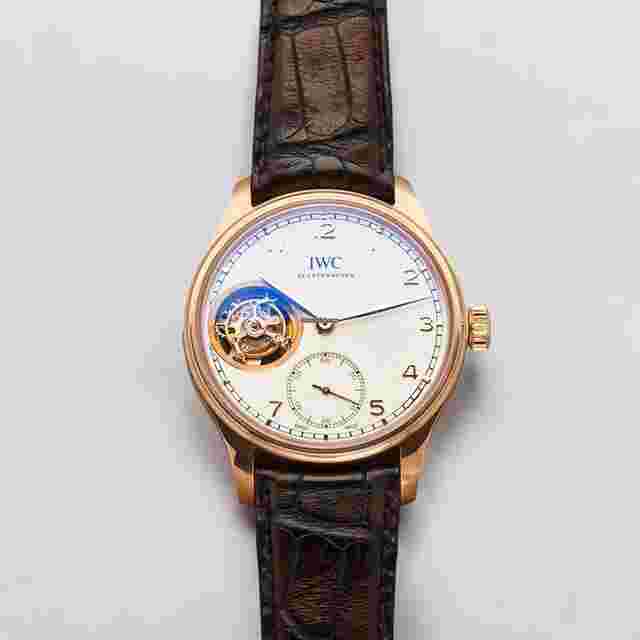 IWC Portuguese Tourbillon
                           
                                 PORTUGIESER TOURBILLON 18K