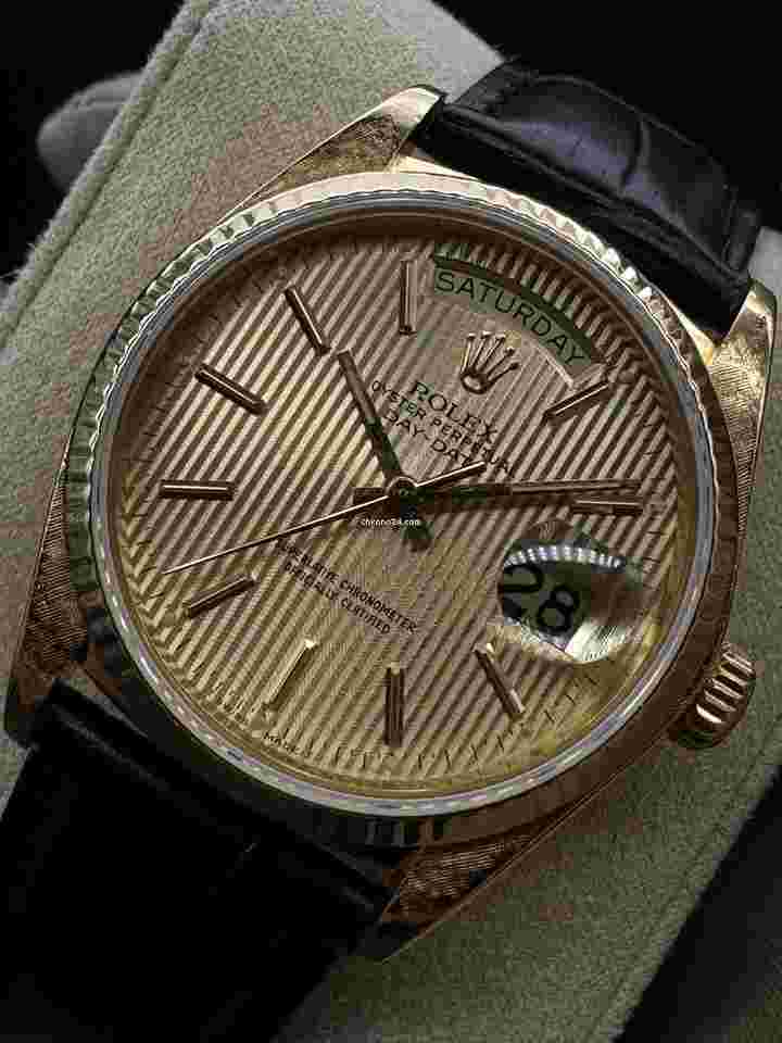 Rolex Day-Date 36
Floretine Finish