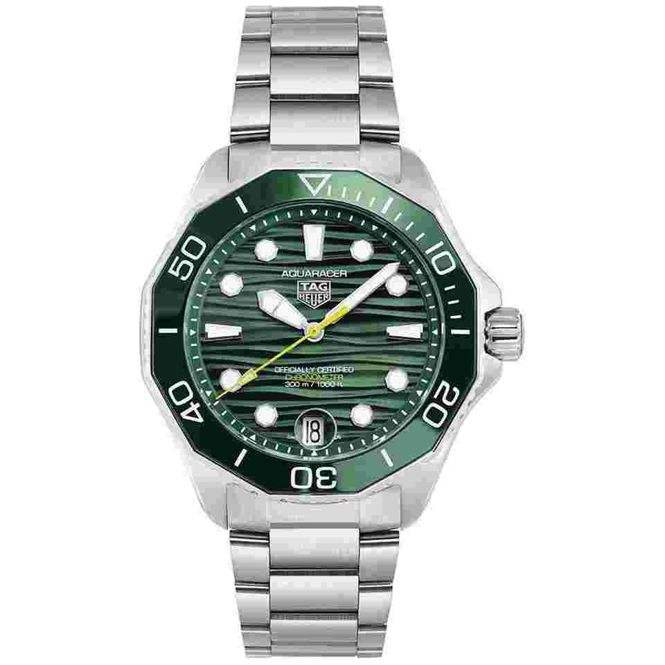 TAG Heuer Aquaracer 300M
Professional 300 Date 42mm WBP5116.BA0013