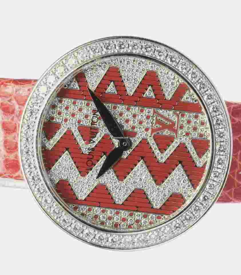 Louis Vuitton
Limited Edition 18K Gold Diamond Watch