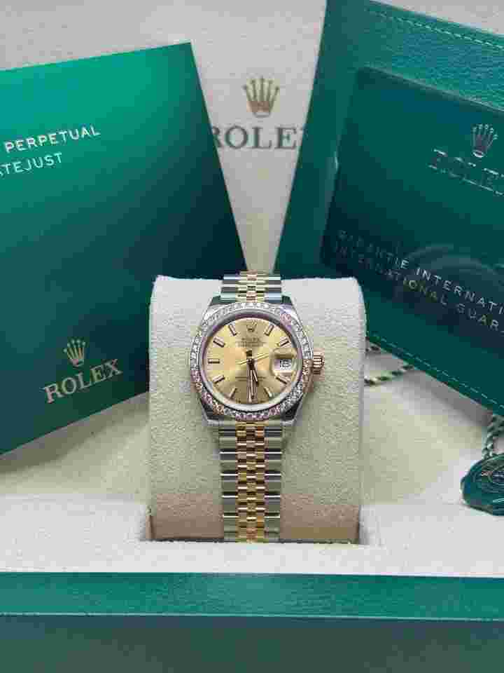 Rolex Lady-Datejust
                           
                                 NEW 2023 Champagne Index Dial Diamond Bezel Two Tone Yellow Gold Jubilee