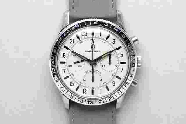 Universal Genève Aero-Compax
                           
                                 Ref. 890100/01 Aero Compax UG 90 - 1968