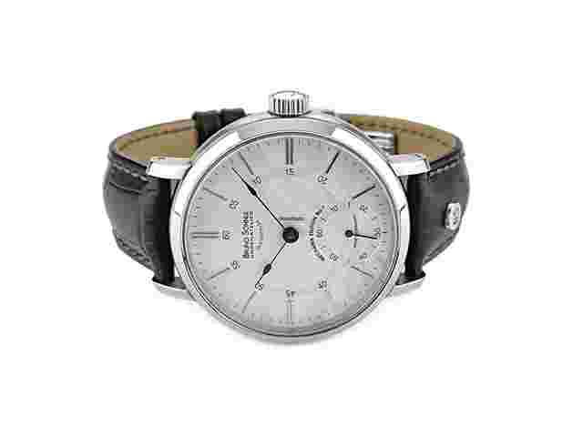 Bruno Söhnle
                           
                                 Mechanik Edition I Limited Edition Handaufzug Edelstahl 43mm weißes Zifferblatt schwarzes Lederband 17-11100-241 OVP Occasion