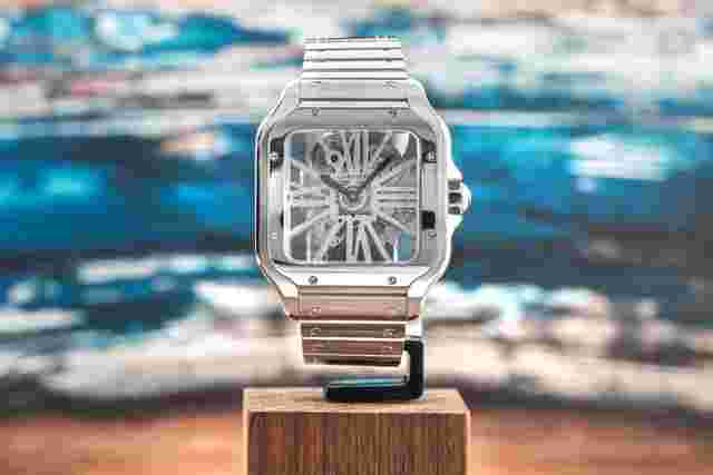 Cartier Santos
                           
                                 De Cartier Skeleton