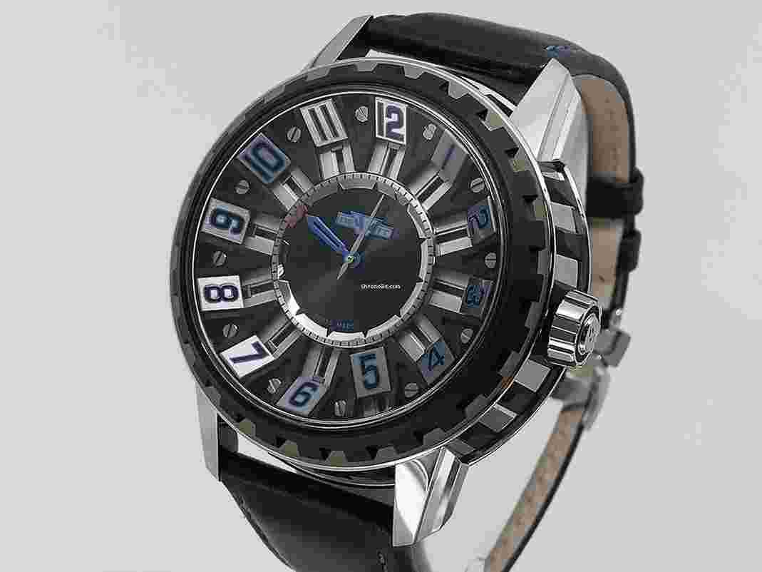 Dewitt Academia
Slide AC.SLD.001 RPB Titanium