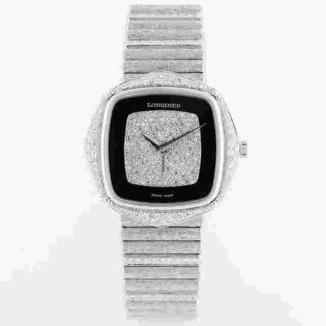 Longines
                           
                                 Vintage Watch | Onyx and Pavé Diamond Dial | 18k White Gold | Diamond Bezel and Bracelet with Bark Finish | 35mm | 1970s