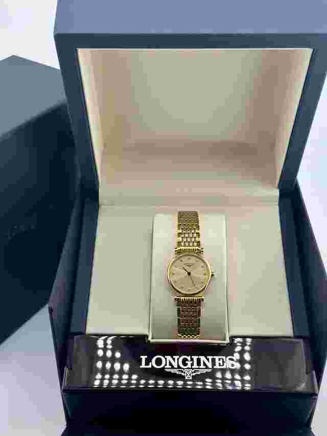 Longines La Grande Classique
                           
                                 DE LONGINES 24MM