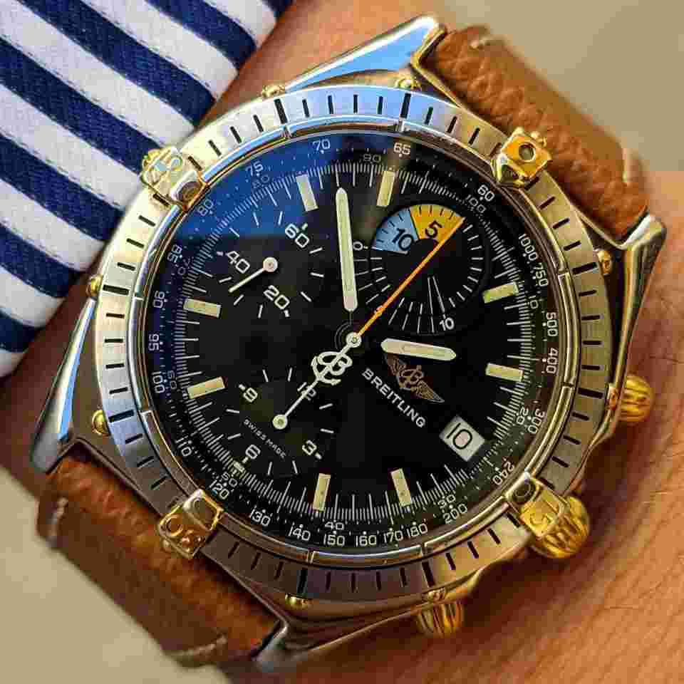 Breitling Chronomat
                           
                                 Yachting Regatta Gold & Steel Chronomat 81.950 Black Dial
