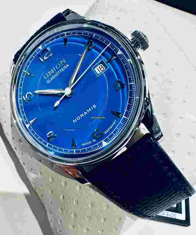 Union Glashütte Noramis Date
                           
                                 Ungetragene Noramis Datum