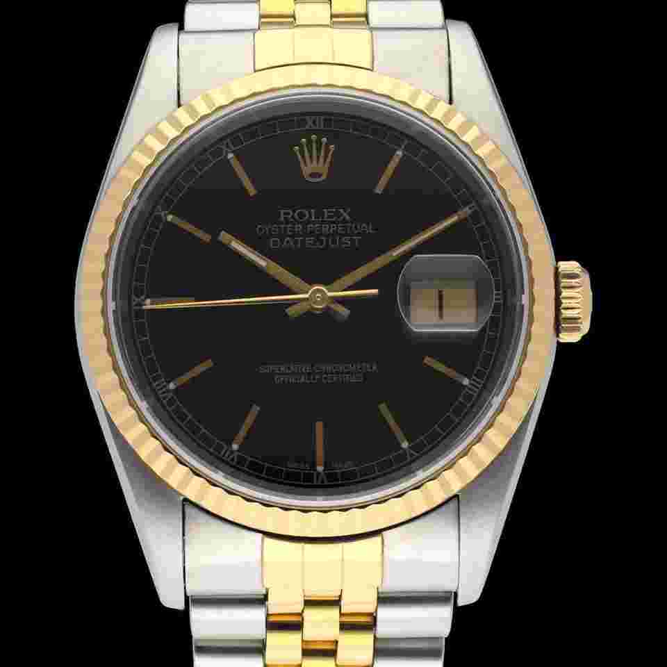 Rolex Datejust 36
16233 / Black Dial Two-Tone / BOX & PAPERS / Gold Steel / Jubilee / 36mm / 2002
