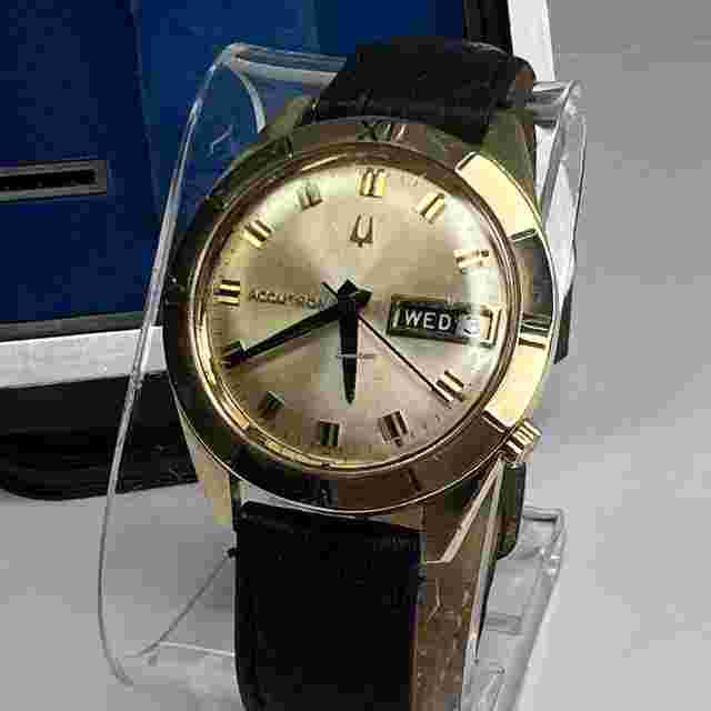 Bulova Accutron
                           
                                 F28110