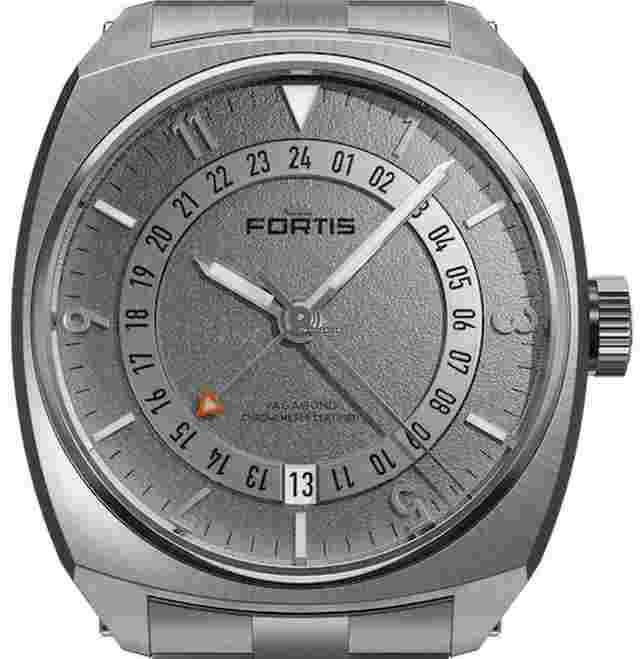 Fortis
                           
                                 Vagabond V-40 Stormy Gray am Titan Block Bracelet F6660000