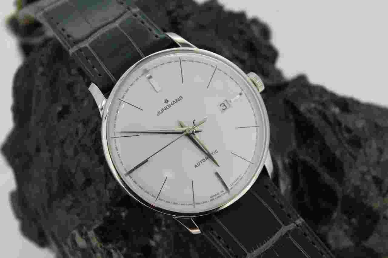 Junghans Meister Classic
Terrassenbau