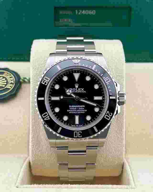 Rolex Submariner (No Date)
                           
                                 In Stock 2024 Submariner No date Black Dial 124060 Oyster Bracelet