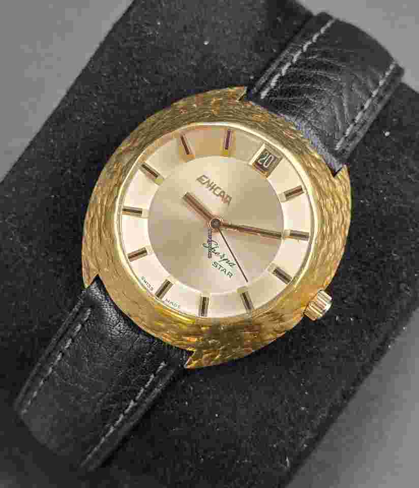 Enicar Sherpa
Star 18-karat gold 144-49-02 Rare 70's Vintage - Very Good - 2021 Service