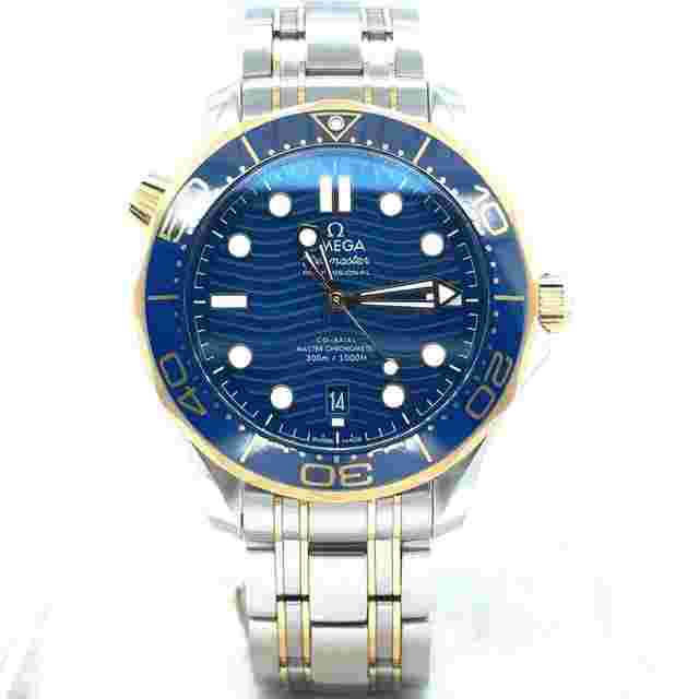 Omega Seamaster Diver 300 M
                           
                                 Automatic 42mm 18k Yellow/Steel 210.20.42.20.03.001
