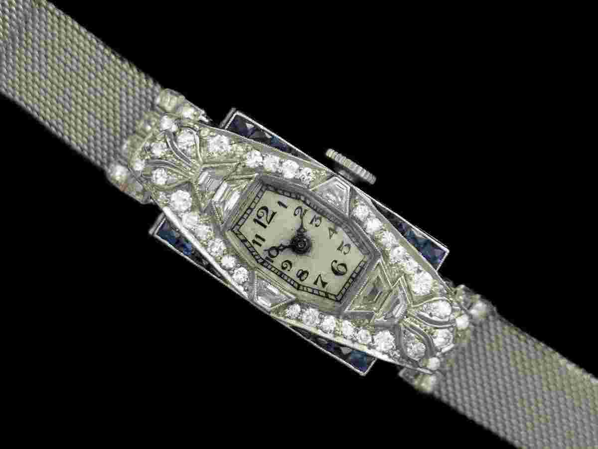 Vacheron Constantin
1925's Very Rare & Exquisite Art Deco Ladies Watch - Platinum Diamonds & Sapphires