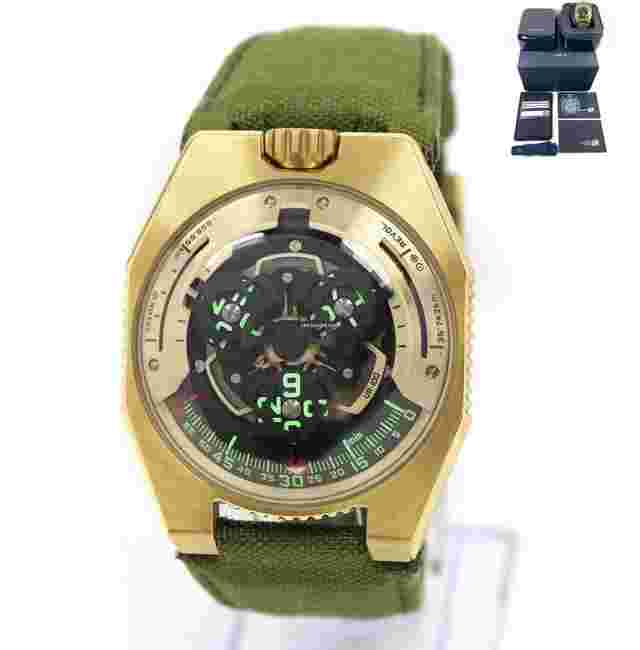 Urwerk
                           
                                 2020 Urwerk Ur-100 C–3PO 2N 41MM 18K Yellow Gold Box Papers