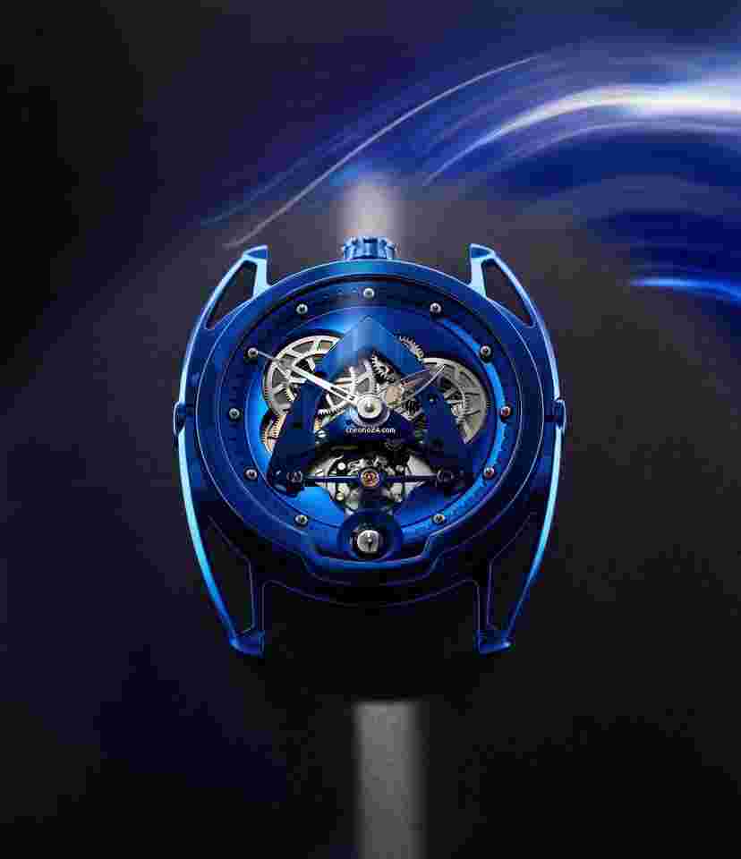 De Bethune DB28
                           
                                 Steel Wheels Blue ref. DB28SWBN