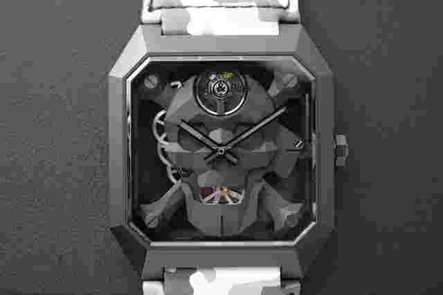 Bell & Ross BR 01
                           
                                 Cyber Skull Limited Edition BR01-CSK-CE-00313 full set