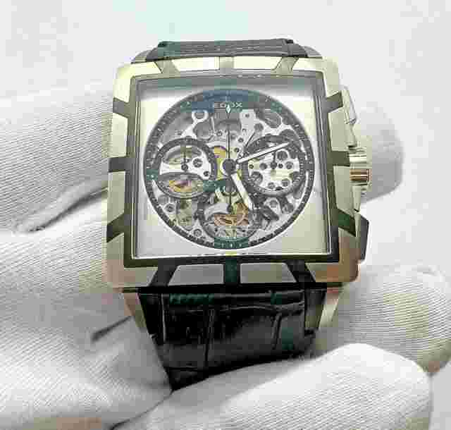 Edox
                           
                                 LIMITED EDITION - N. 035/100 - AUTOMATIC - SWISS MADE - 5 ATM - Ø 40MM