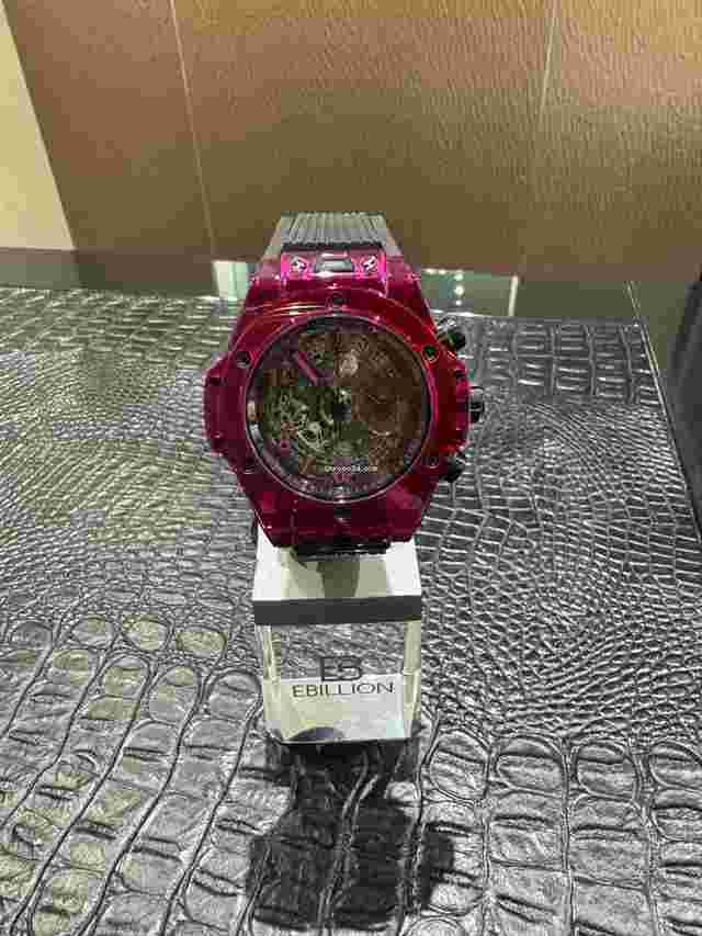 Hublot Big Bang Unico
                           
                                 Red Sapphire