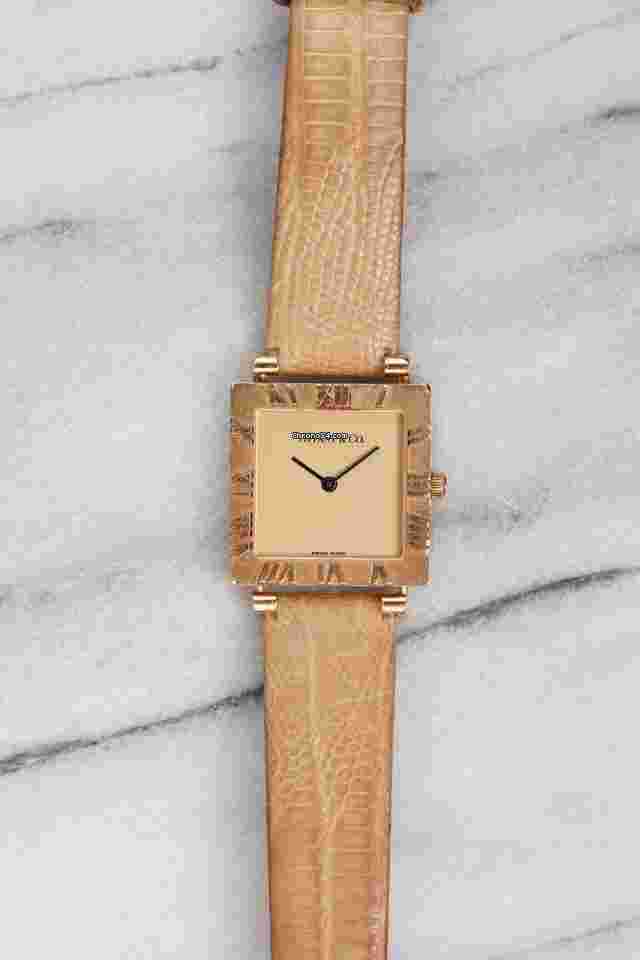 Tiffany Atlas
                           
                                 Vintage 1980s 18K Yellow Gold Champagne Dial Quartz 25mm Square Case