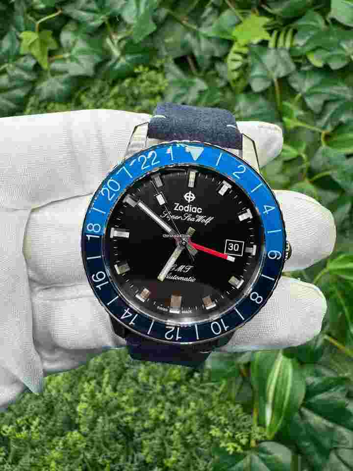 Zodiac Sea Wolf
ZO9413 Super Sea Wolf Swiss Automatic GMT Stainless Steel Watch