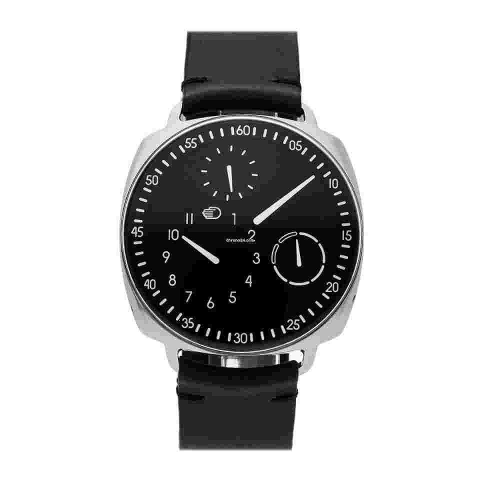 Ressence
Type 1.3 Squared TYPE 1.3 SQUARE B