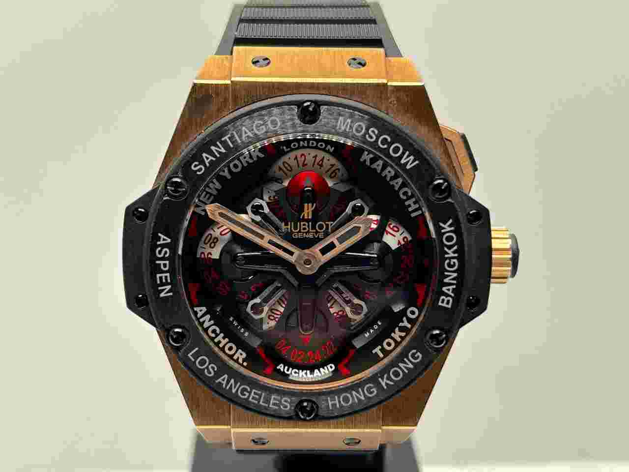Hublot King Power
                           
                                 Unico GMT 18KT RG 771.OM.1170.RX