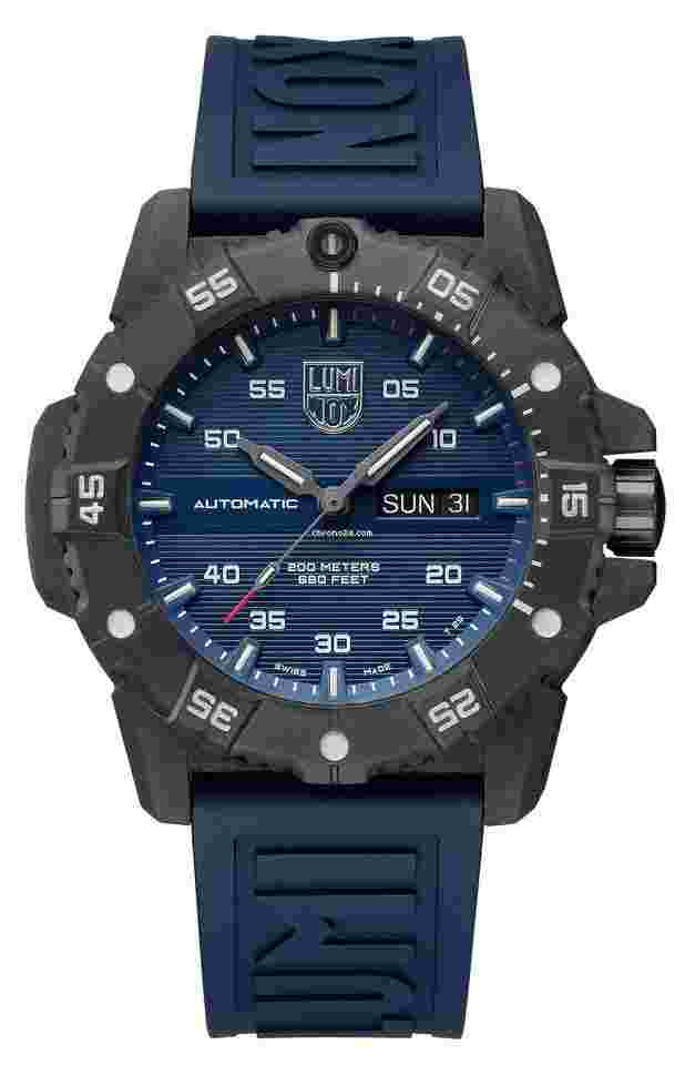 Luminox
Master Carbon SEAL Automatic CARBONOX+ Blue Rubber Mens Watch XS.3863